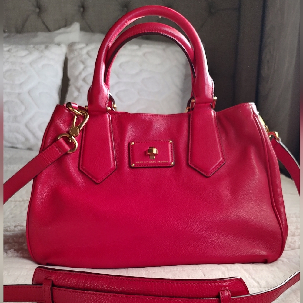 Marc Jacobs Leather Handbag